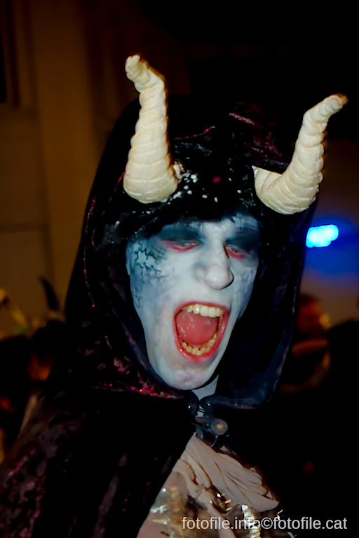 Carnaval 2015 Sitges - Rua de l'Extermini
Carnaval 2015 Sitges - Rua de l'Extermini
Keywords: Carnaval 2015 Sitges - Rua de l'Extermini