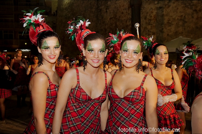 Carnaval 2014 Sitges Rua de la Disbauxa 
Carnaval 2014 Sitges Rua de la Disbauxa 
Keywords: Carnaval 2014 Sitges Rua de la Disbauxa 