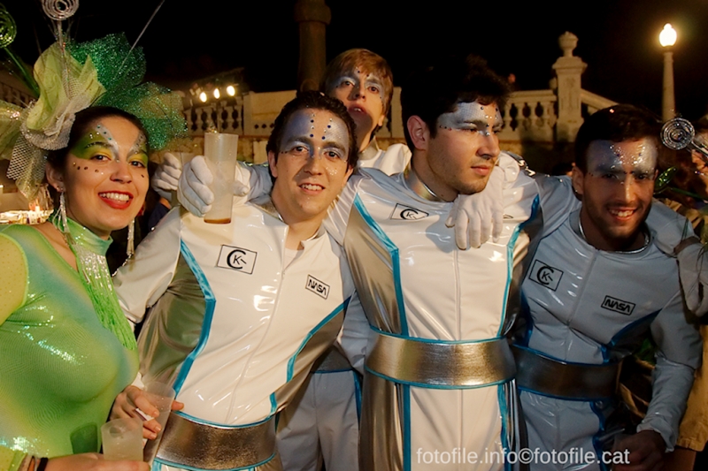 Carnaval 2014 Sitges Rua de la Disbauxa 
Carnaval 2014 Sitges Rua de la Disbauxa 
Keywords: Carnaval 2014 Sitges Rua de la Disbauxa 