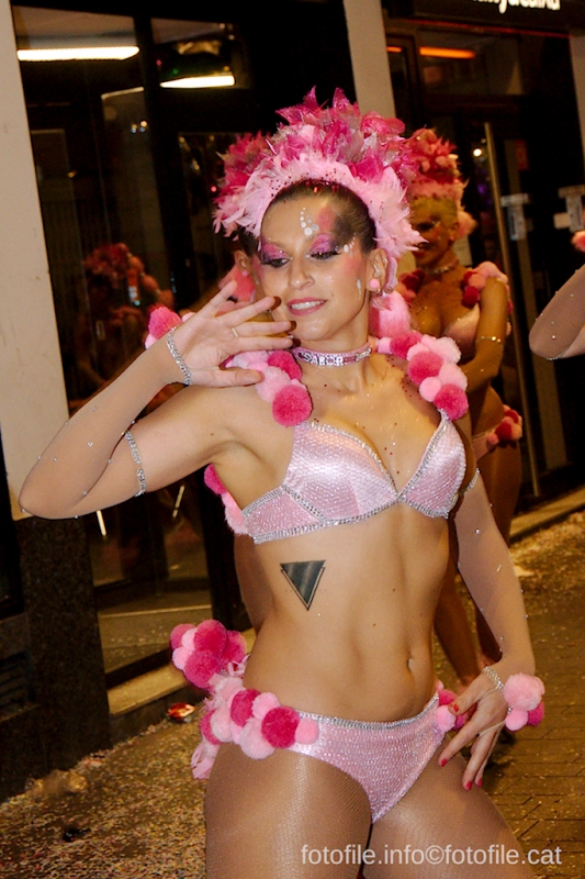 Carnaval 2016 Sitges - Rua de l'Extermini
Carnaval 2016 Sitges - Rua de l'Extermini
Keywords: Carnaval 2016 Sitges - Rua de l'Extermini