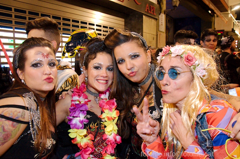 Carnaval 2016 Sitges - Rua de l'Extermini
Carnaval 2016 Sitges - Rua de l'Extermini
Keywords: Carnaval 2016 Sitges - Rua de l'Extermini