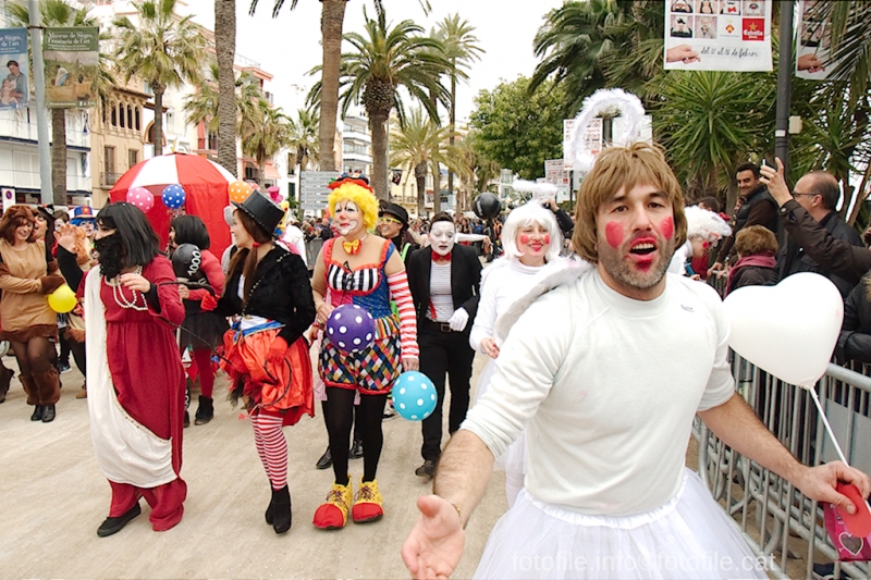 Carnaval 2015 Sitges - Cursa de llits
Carnaval 2015 Sitges - Cursa de llits
Keywords: Carnaval 2015 Sitges - Cursa de llits