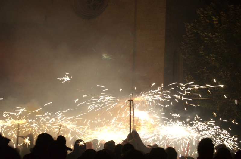 Balldefoc 2009. Vilafranca del Penedes
Imatge del Balldefoc 2009, a Vilafranca del Penedes. Nikon D50 #
Foto del Balldefoc 2009, en Vilafranca del Penedes. #
Keywords: BALLDEFOC 2009 VILAFRANCA