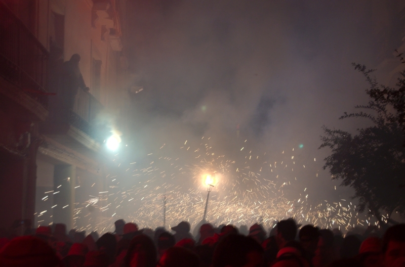 Balldefoc 2009. Vilafranca del Penedes
Imatge del Balldefoc 2009, a Vilafranca del Penedes. Nikon D50 #
Foto del Balldefoc 2009, en Vilafranca del Penedes. #
Keywords: BALLDEFOC 2009 VILAFRANCA