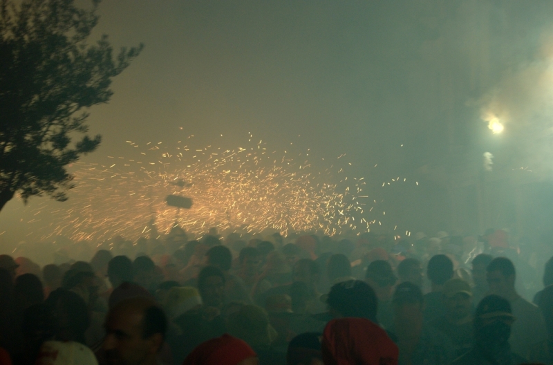 Balldefoc 2009. Vilafranca del Penedes
Imatge del Balldefoc 2009, a Vilafranca del Penedes. Nikon D50 #
Foto del Balldefoc 2009, en Vilafranca del Penedes. #
Keywords: BALLDEFOC 2009 VILAFRANCA