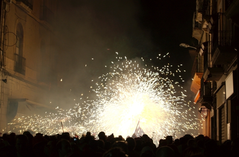 Balldefoc 2009. Vilafranca del Penedes
Imatge del Balldefoc 2009, a Vilafranca del Penedes. Nikon D50 #
Foto del Balldefoc 2009, en Vilafranca del Penedes. #
Keywords: BALLDEFOC 2009 VILAFRANCA