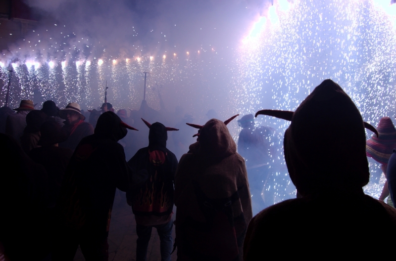 Balldefoc 2009. Vilafranca del Penedes
Imatge del Balldefoc 2009, a Vilafranca del Penedes. Nikon D50 #
Foto del Balldefoc 2009, en Vilafranca del Penedes. #
Keywords: BALLDEFOC 2009 VILAFRANCA