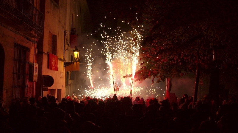 Balldefoc 2009. Vilafranca del Penedes
Imatge del Balldefoc 2009, a Vilafranca del Penedes. Nikon D50 #
Foto del Balldefoc 2009, en Vilafranca del Penedes. #
Keywords: BALLDEFOC 2009 VILAFRANCA
