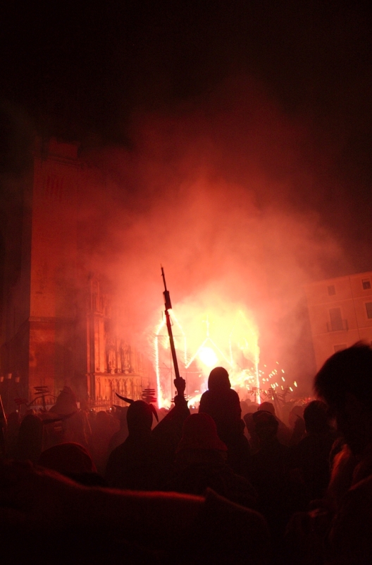 Balldefoc 2009. Vilafranca del Penedes
Imatge del Balldefoc 2009, a Vilafranca del Penedes. Nikon D50 #
Foto del Balldefoc 2009, en Vilafranca del Penedes. #
Keywords: BALLDEFOC 2009 VILAFRANCA