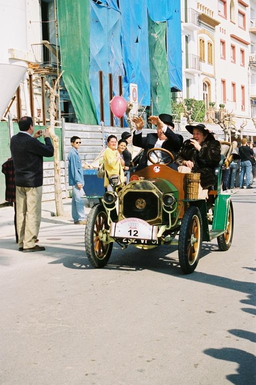 Rally Sitges 2003
Fotos del Rally de Sitges 2003. Negatiu 35mm escanejat.
Keywords: Rally Sitges 2003 Cotxes