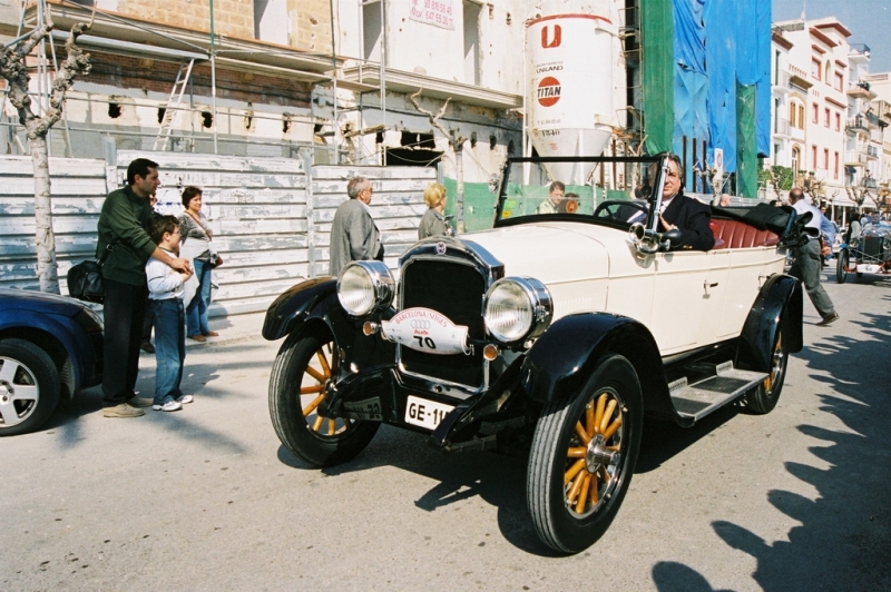 Rally Sitges 2003
Fotos del Rally de Sitges 2003. Negatiu 35mm escanejat.
Keywords: Rally Sitges 2003 Cotxes