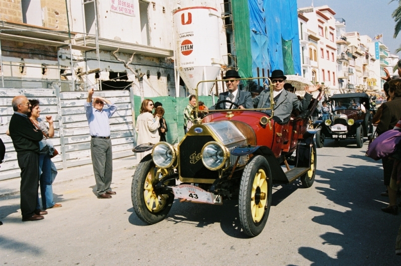Rally Sitges 2003
Fotos del Rally de Sitges 2003. Negatiu 35mm escanejat.
Keywords: Rally Sitges 2003 Cotxes