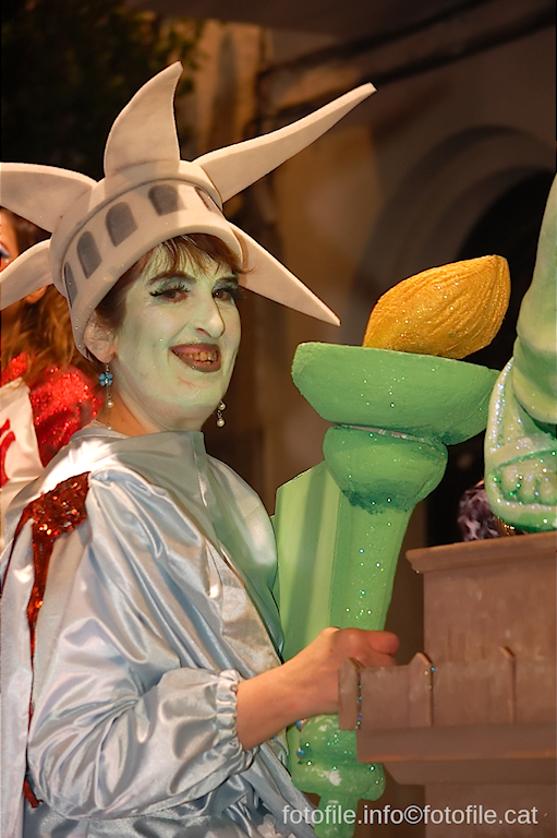 Carnaval 2014 Sitges - Rua de l'Extermini
Carnaval 2014 Sitges - Rua de l'Extermini
Keywords: Carnaval 2014 Sitges - Rua de l'Extermini