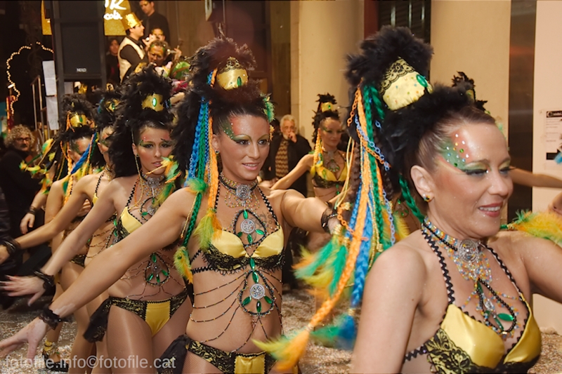 Carnaval 2014 Sitges - Rua de l'Extermini
Carnaval 2014 Sitges - Rua de l'Extermini
Keywords: Carnaval 2014 Sitges - Rua de l'Extermini