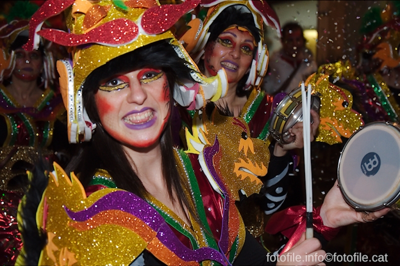 Carnaval 2014 Sitges - Rua de l'Extermini
Carnaval 2014 Sitges - Rua de l'Extermini
Keywords: Carnaval 2014 Sitges - Rua de l'Extermini
