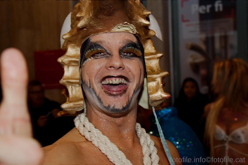 Carnaval 2014 Sitges - Rua de l'Extermini
Carnaval 2014 Sitges - Rua de l'Extermini
Keywords: Carnaval 2014 Sitges - Rua de l'Extermini