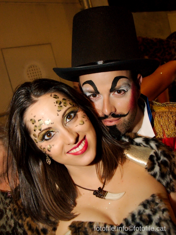 Carnaval 2016 Sitges - Rua de l'Extermini
Carnaval 2016 Sitges - Rua de l'Extermini
Keywords: Carnaval 2016 Sitges - Rua de l'Extermini