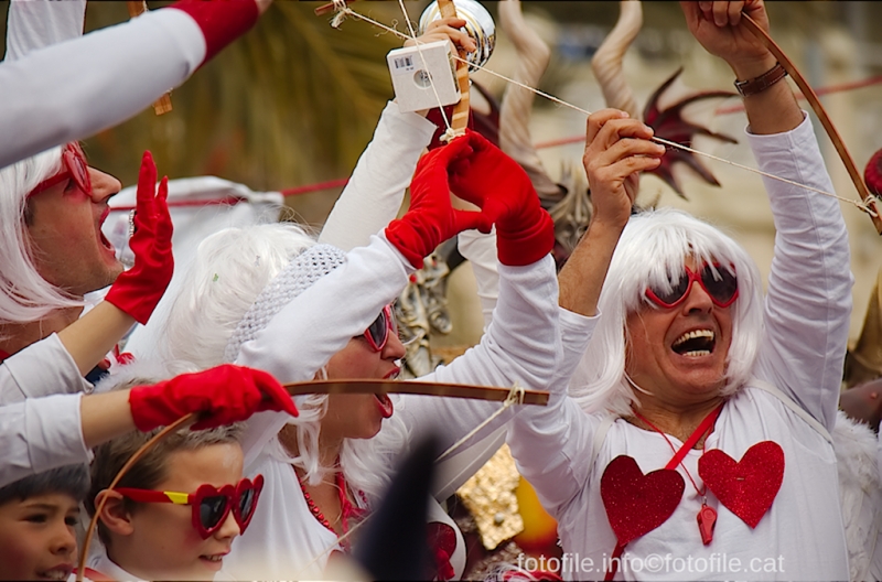 Carnaval 2015 Sitges - Cursa de llits
Carnaval 2015 Sitges - Cursa de llits
Keywords: Carnaval 2015 Sitges - Cursa de llits