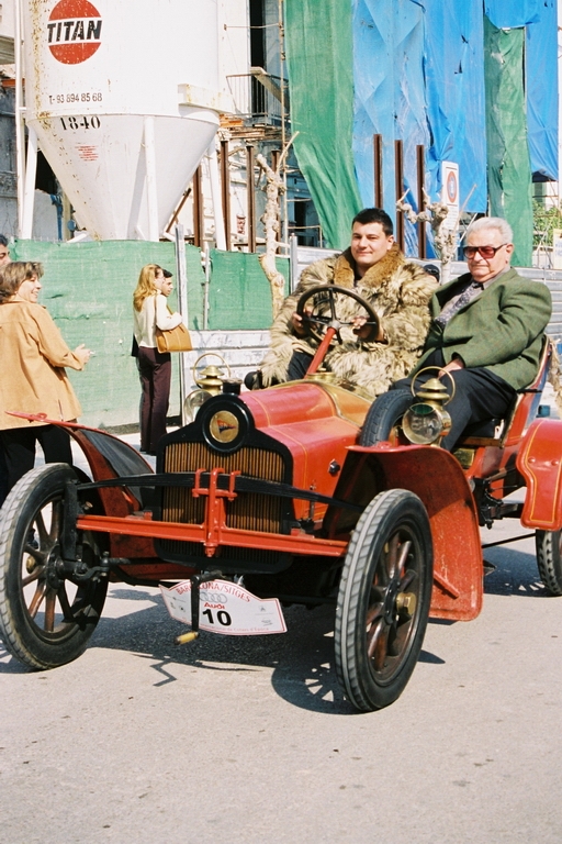 Rally Sitges 2003
Fotos del Rally de Sitges 2003. Negatiu 35mm escanejat.
Keywords: Rally Sitges 2003 Cotxes