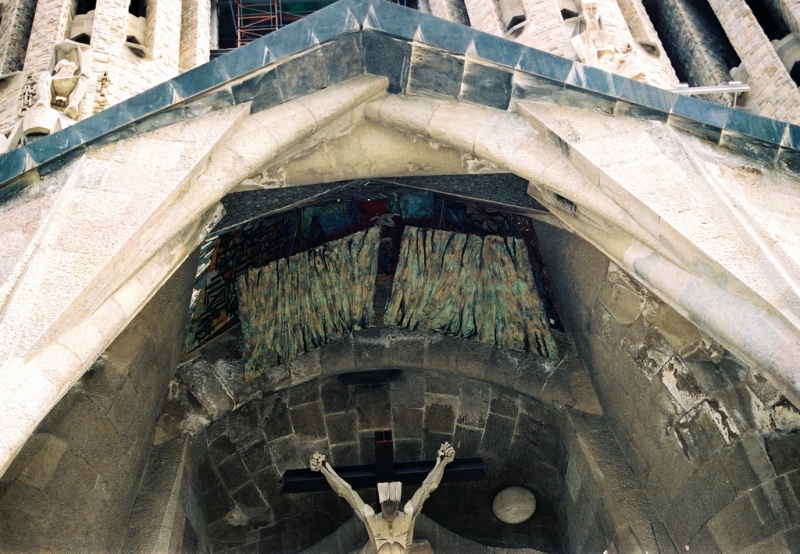 Gaudi - Sagrada Familia
Sagrada Familia. Barcelona 2003. Exteriors del temple. Detall.
Keywords: Gaudi Sagrada Familia